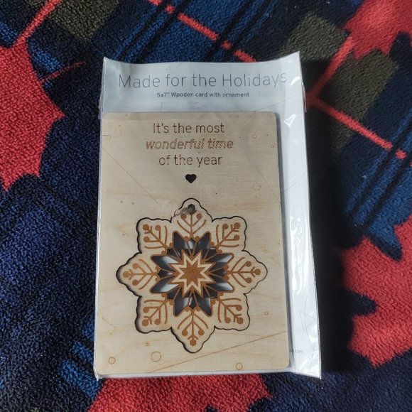 🌸 3 for $20 🌸 5 x 7 Wooden Card with Snowflake Ornament - Picture 1 of 2